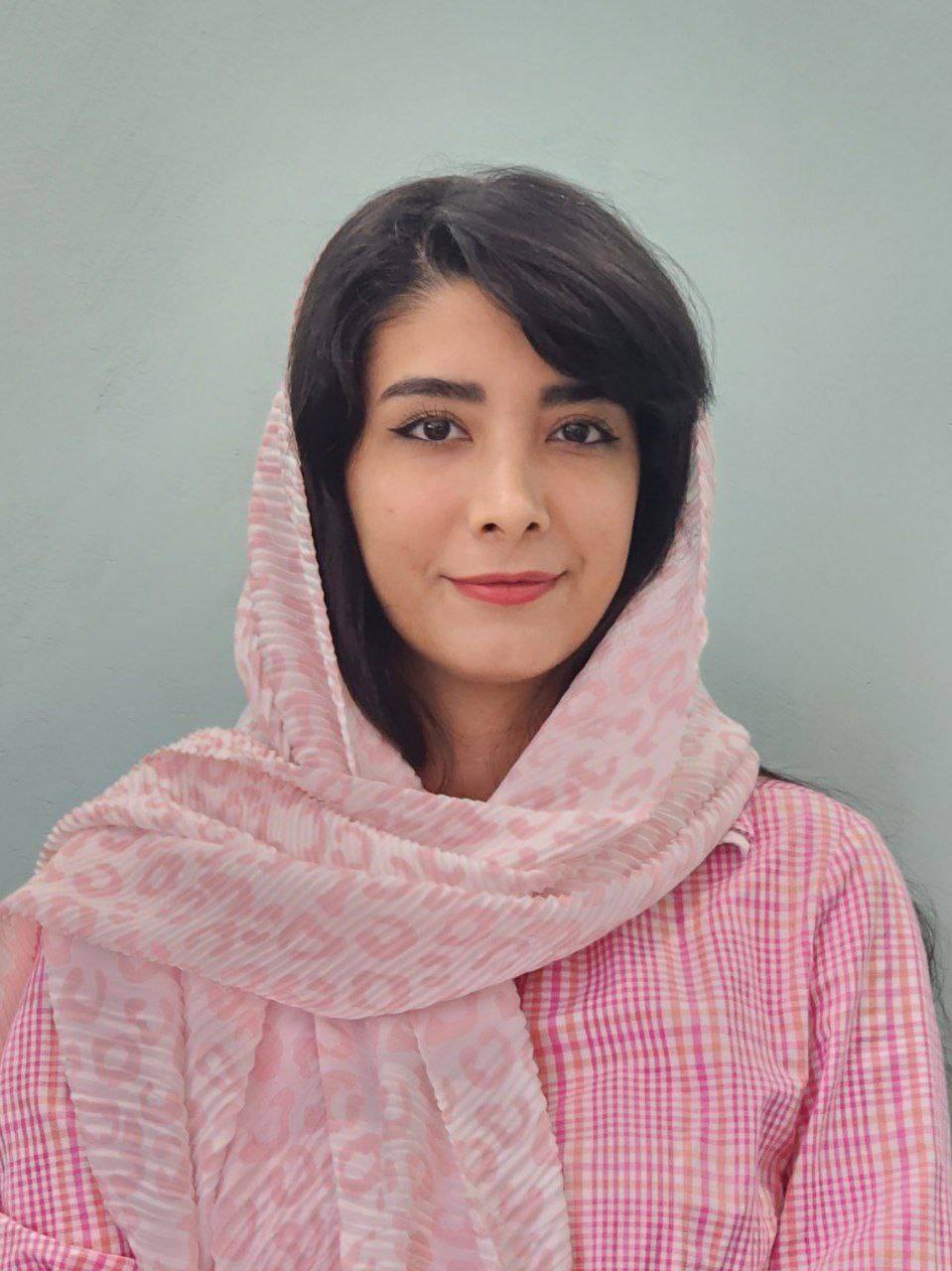 مهندس غزل رزاقی